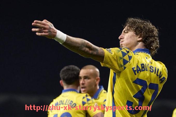 星空体育-世俱杯点球大战判罚机制及相关争议问题解析