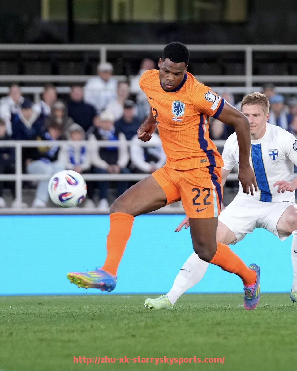 星空体育-2023年NBA常规赛中掘金队攻防效率持续保持联盟前列